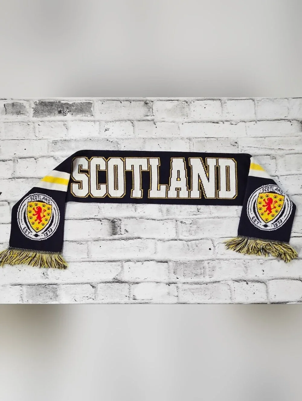Scotland National Team Soccer Fan Scarf Black White Gold Knit Fringe